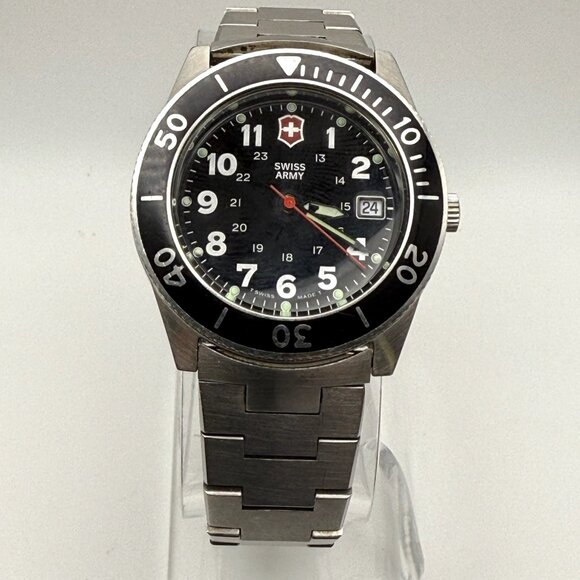 Vintage 90’s Rare Victorinox Swiss Army Lancer 100 Mens Watch Working - Picture 1 of 9